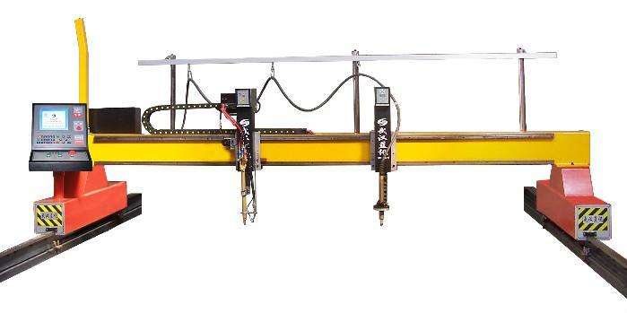 山東龍門式數(shù)控切割機(jī)廠家教你控制機(jī)器預(yù)熱時間