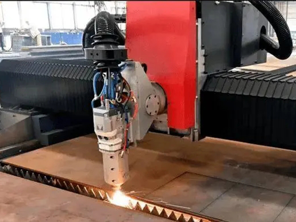 數(shù)控激光切割機的應(yīng)用為何如此廣泛